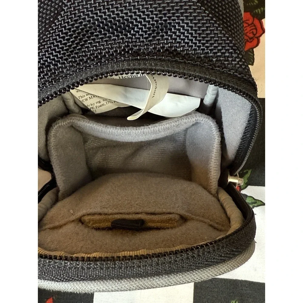 Kodak Compact Camera Case‎ Pouch Black Gray Zippered Clip-On 3.5x5.5
